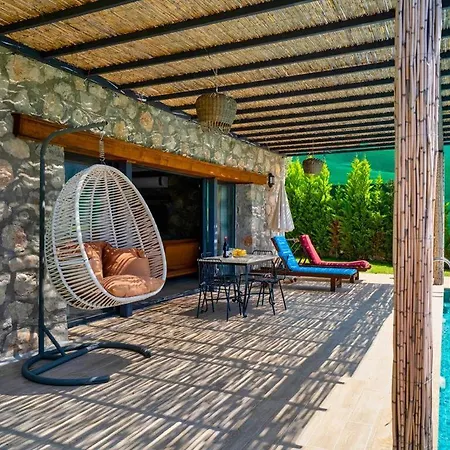 2 Bedroom Private With Great Sea View *